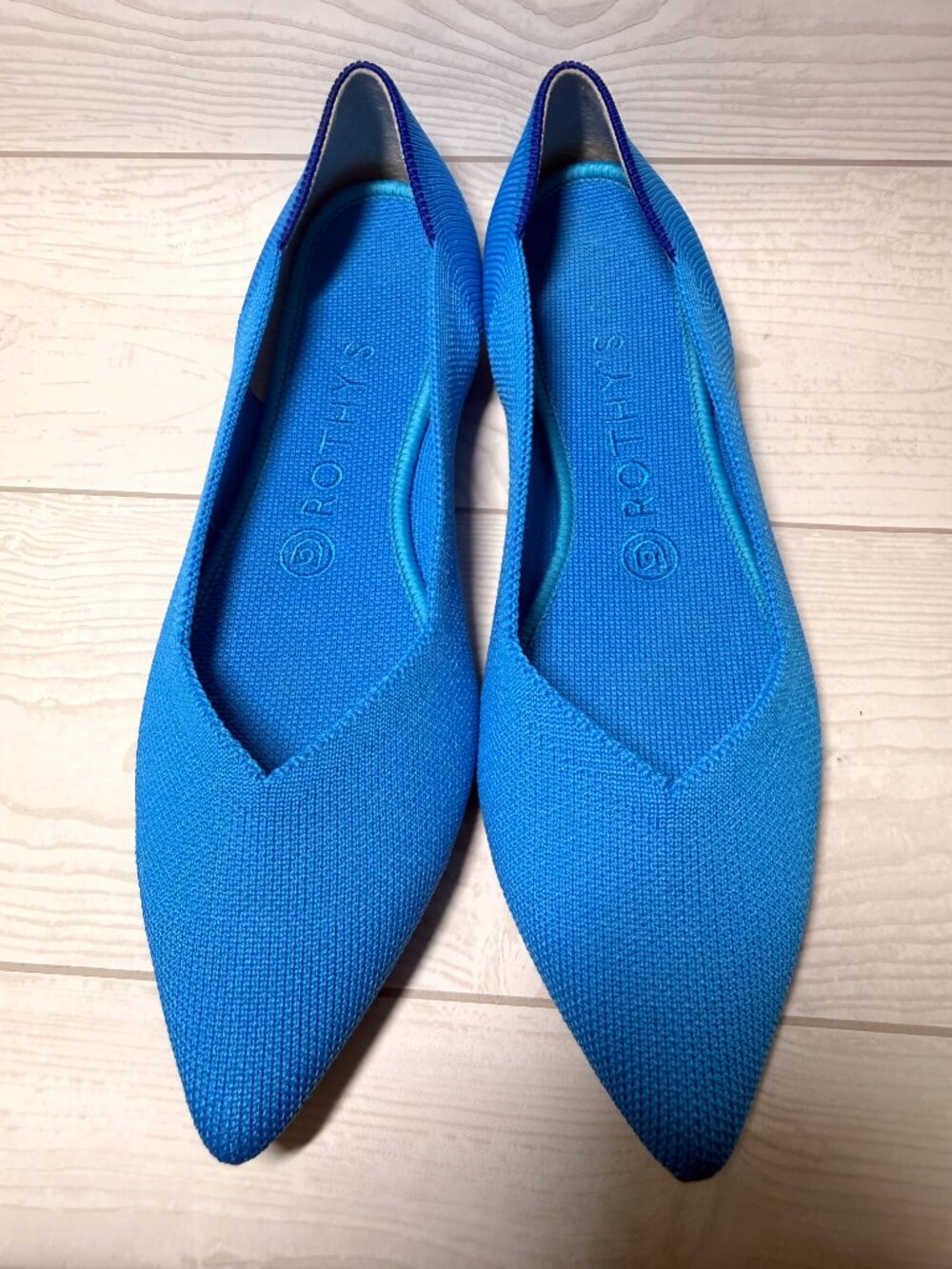 Rothy’s The Point Peacock Blue Retired Pointed Toe Flats Size 8.5
